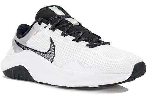 nike legend essential 3 damen|nike legend essential 3.